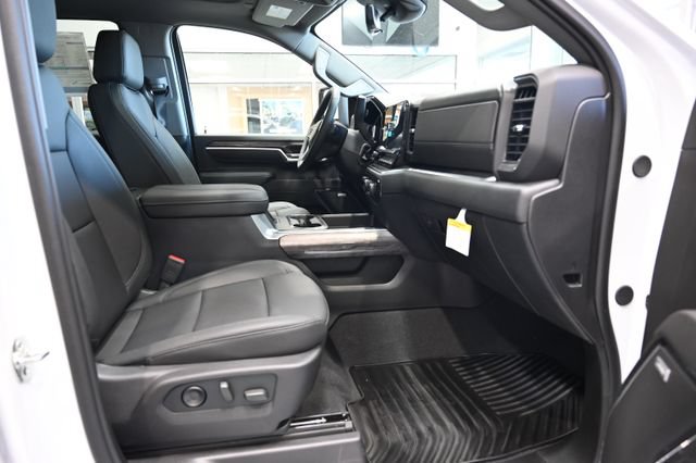 New 2026 Chevrolet Silverado 3500 LTZ w/ LTZ Plus Package AWD/4WD image 12