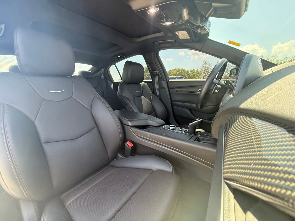 Certified 2025 Cadillac CT5 V w/ Technology Package AWD/4WD image 31