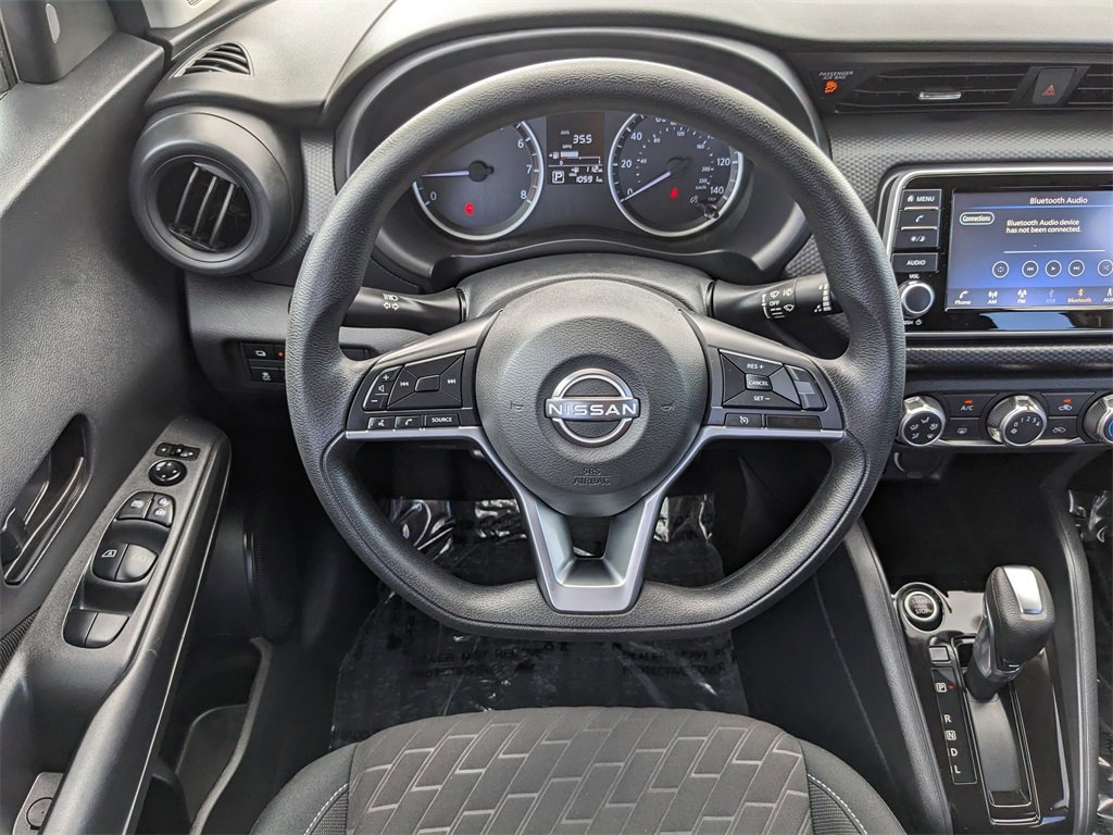Used 2022 Nissan Kicks S image 16