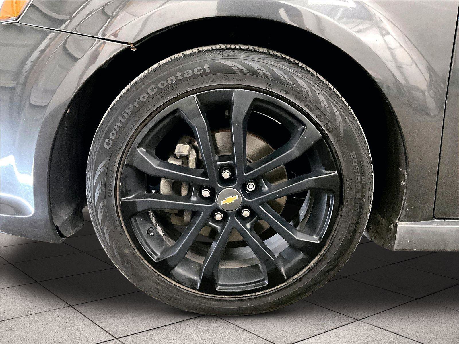 Used 2017 Chevrolet Sonic Premier image 8