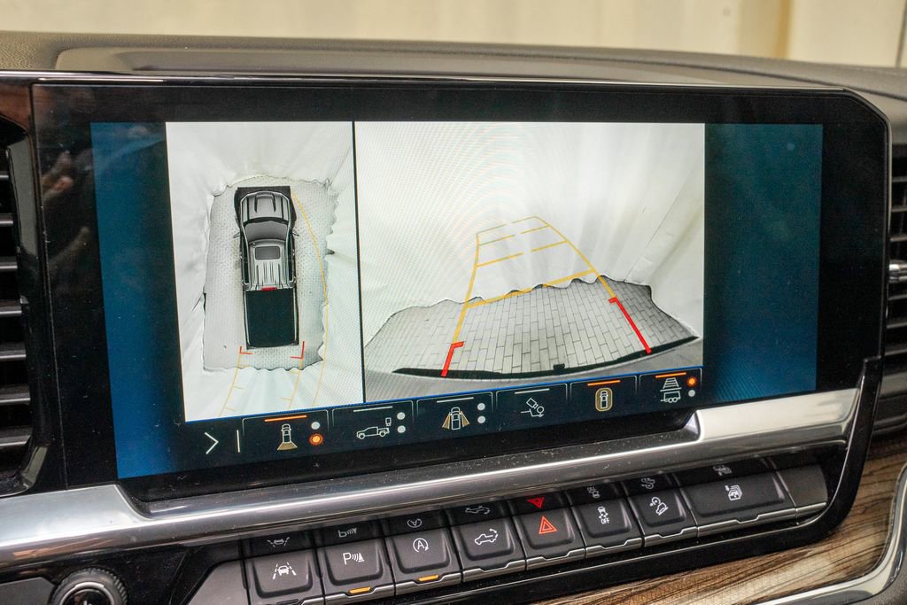 Used 2025 Chevrolet Silverado 1500 LT Trail Boss w/ LT Trail Boss Premium Package image 16