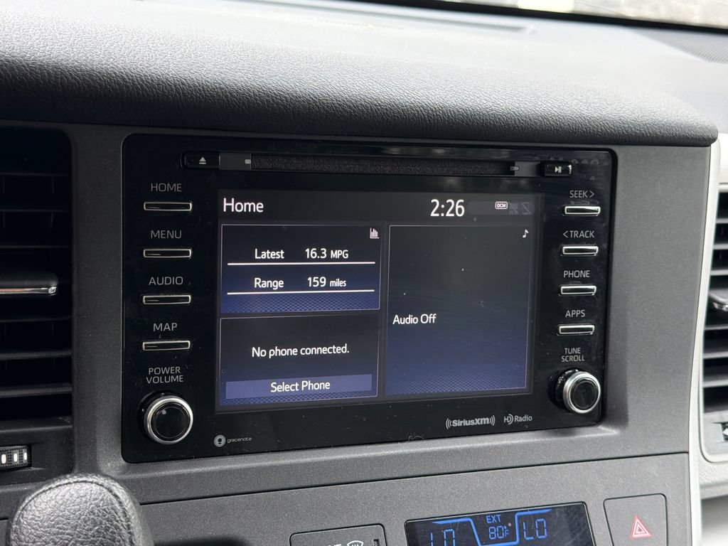 Used 2020 Toyota Sienna LE FWD image 27