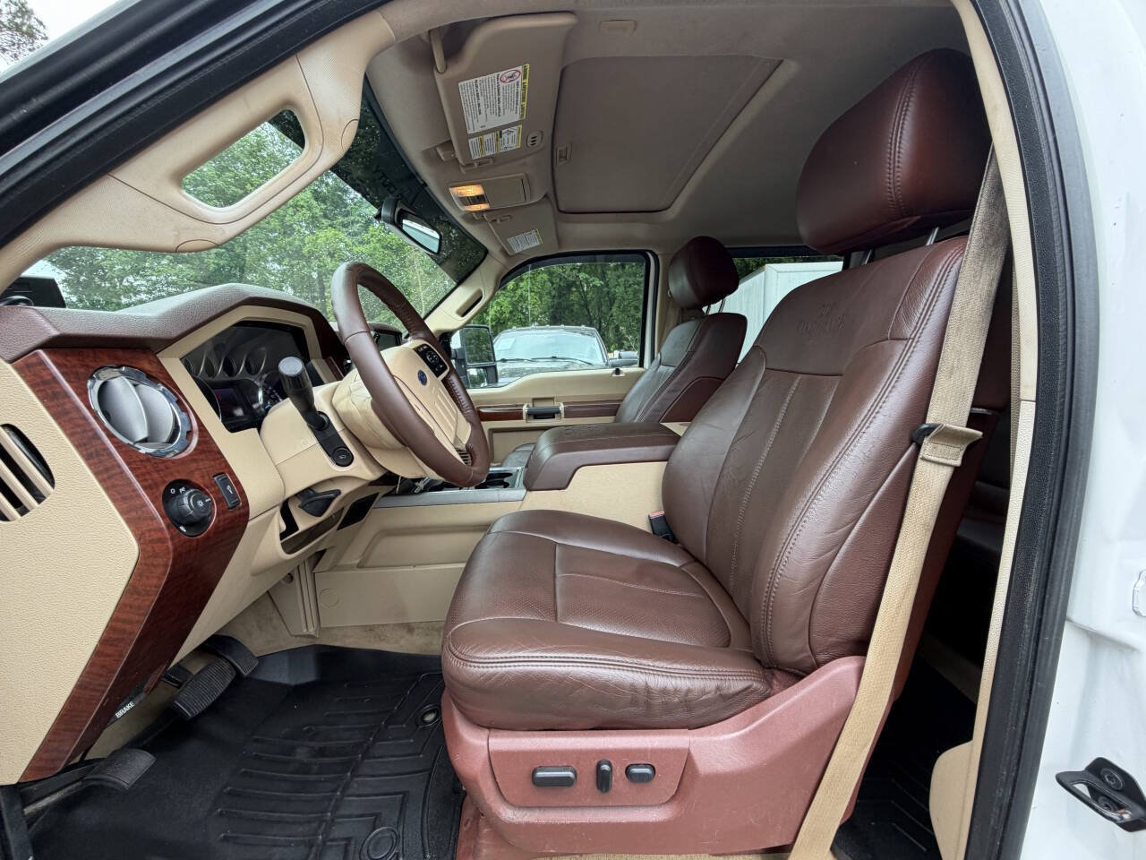 Used 2013 Ford F250 King Ranch w/ FX4 Off Road Pkg AWD/4WD image 4