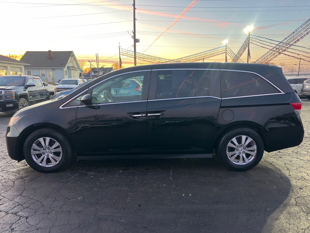 Used 2016 Honda Odyssey SE image 4