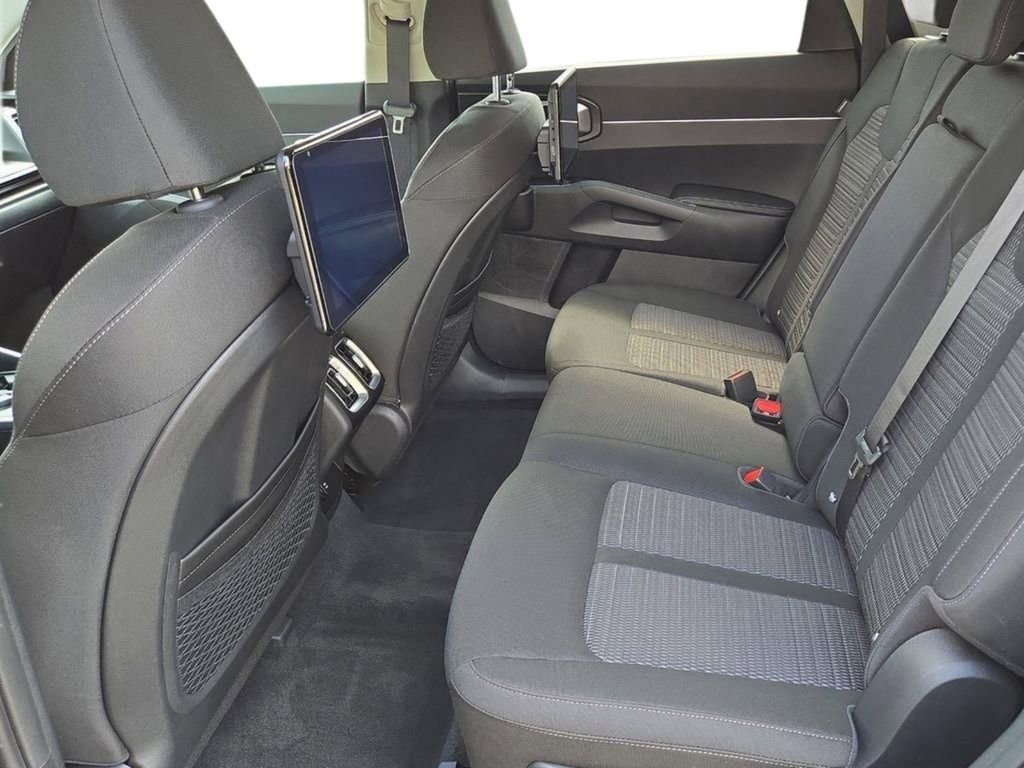 New 2026 Kia Sorento LX image 19