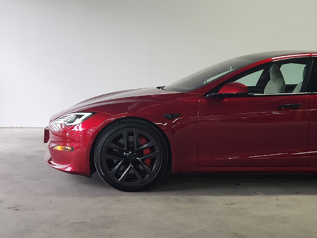 Used 2023 Tesla Model S Plaid AWD/4WD image 6