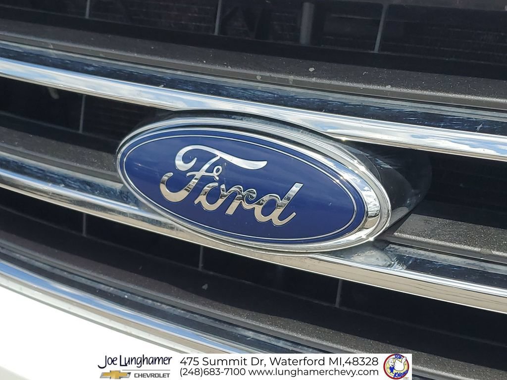 Used 2017 Ford Expedition EL XLT w/ Equipment Group 202A AWD/4WD image 31