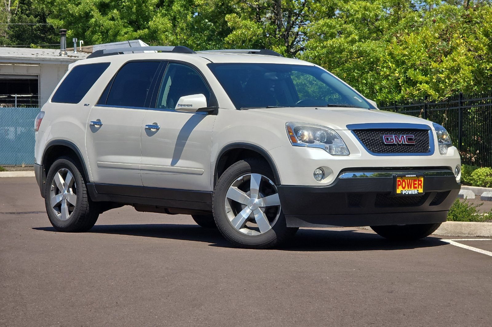 Used 2012 GMC Acadia SLT AWD/4WD image 2
