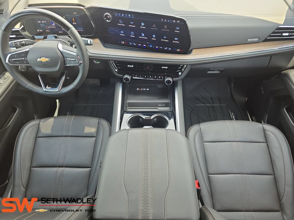 New 2026 Chevrolet Suburban High Country AWD/4WD image 9