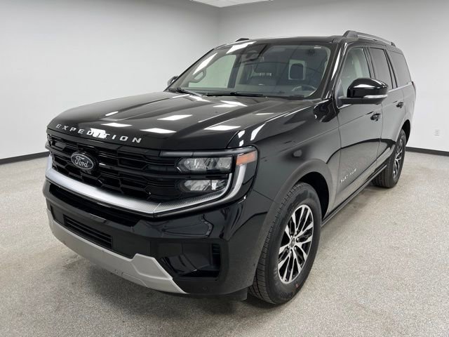 Used 2025 Ford Expedition Platinum image 4