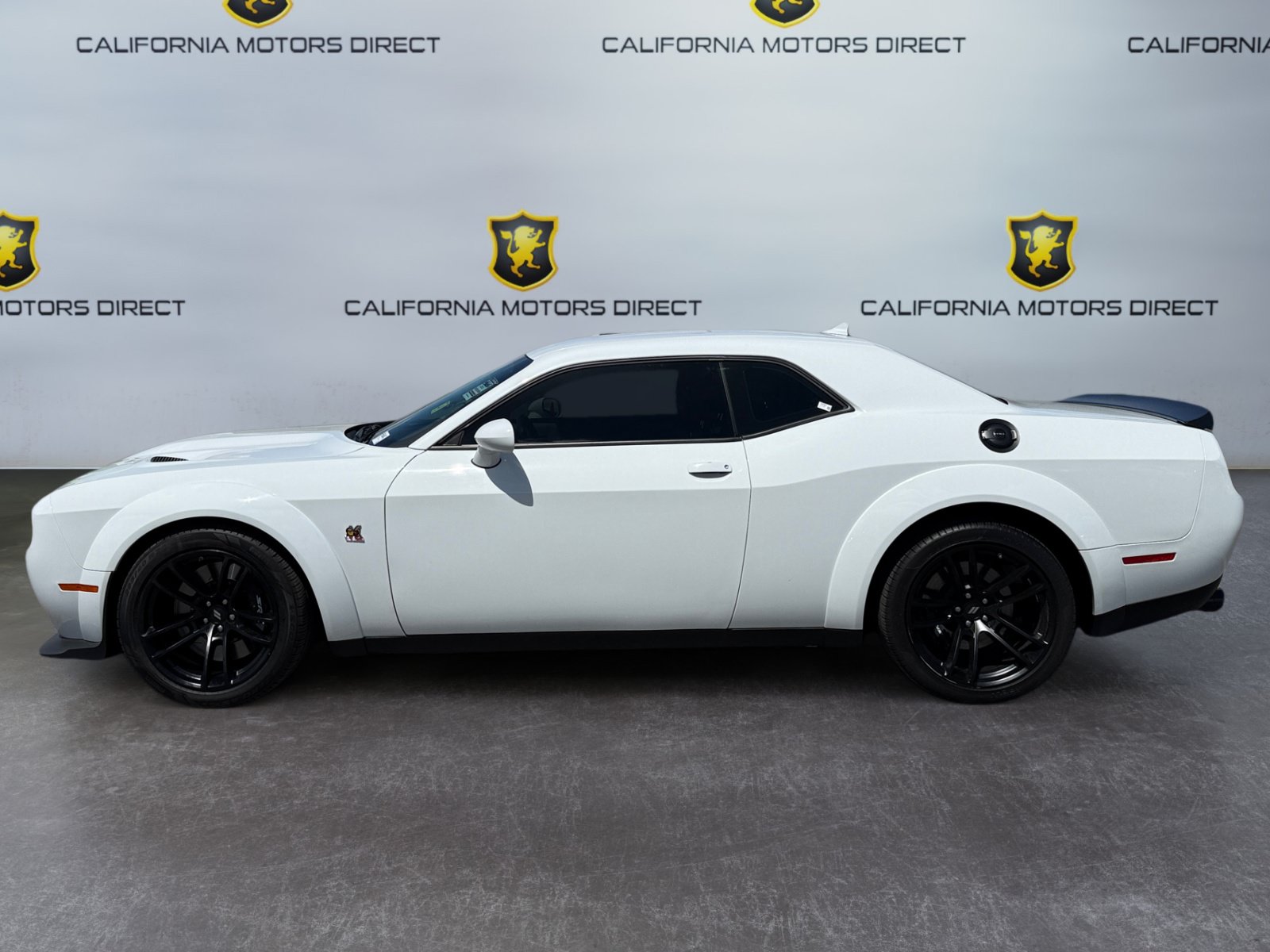 Used 2023 Dodge Challenger R/T Scat Pack RWD image 2
