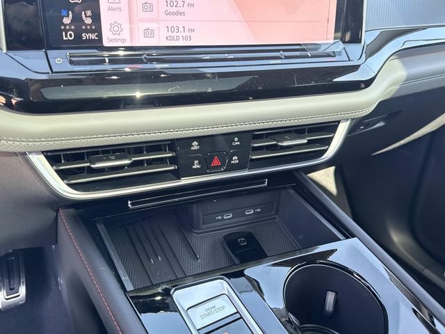 New 2026 Volkswagen Atlas Peak Edition AWD/4WD image 22