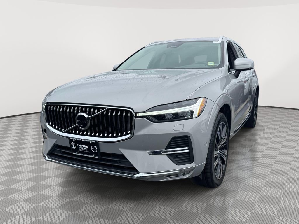 Certified 2023 Volvo XC60 B5 Plus w/ Climate Package image 2