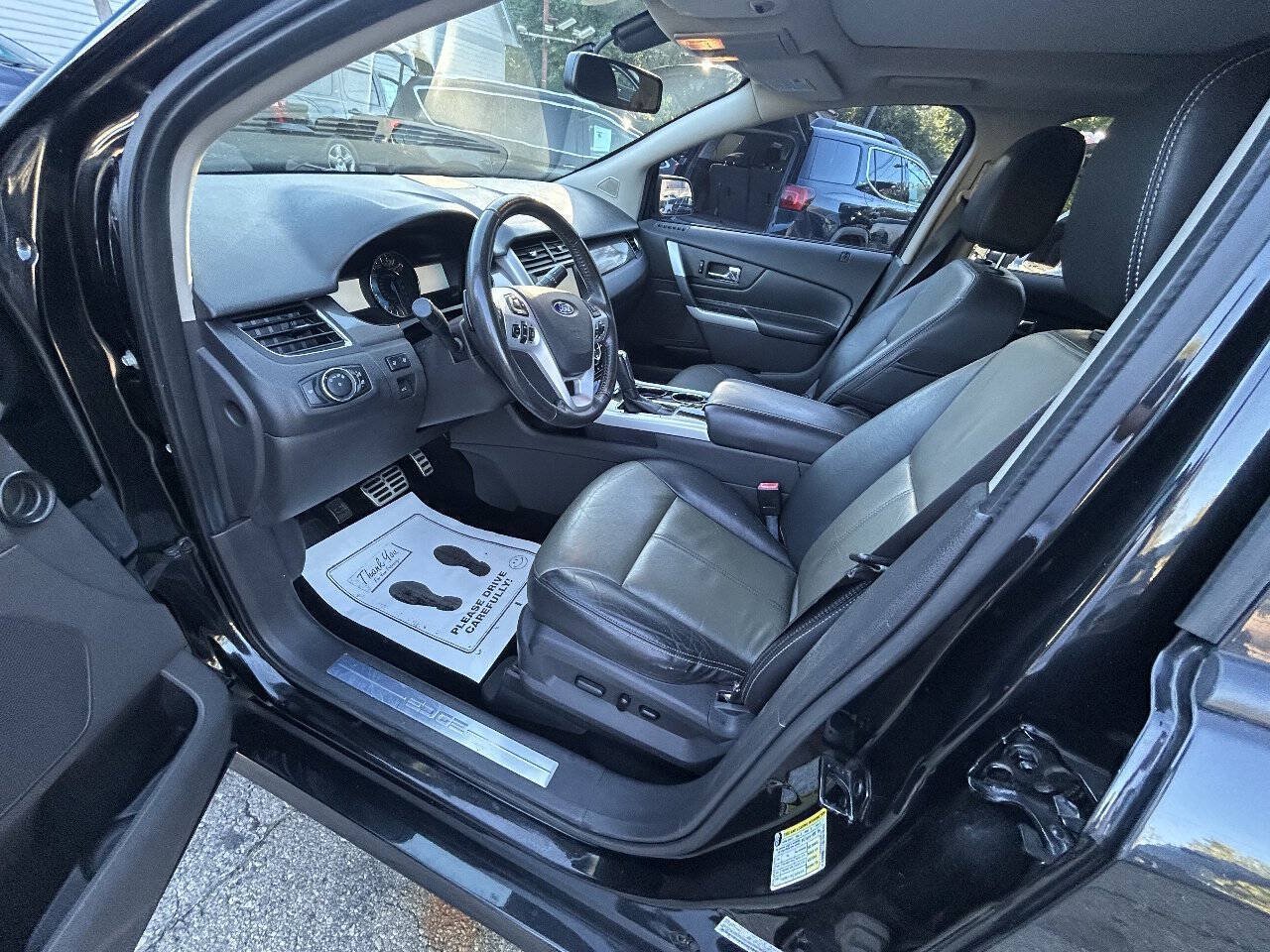 Used 2014 Ford Edge Sport w/ Driver Entry Package AWD/4WD image 6