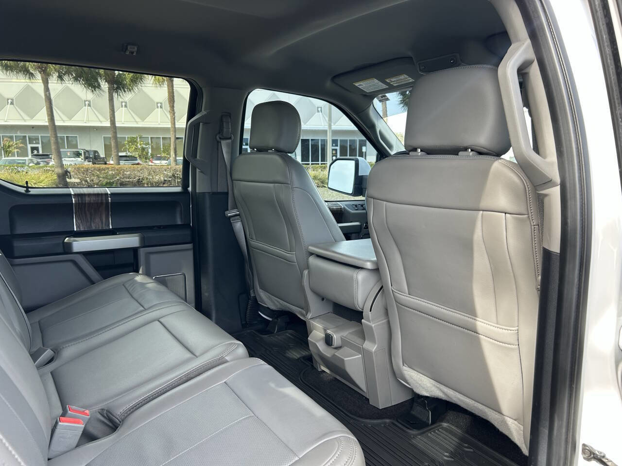 Used 2020 Ford F150 Lariat w/ Equipment Group 501A Mid image 31