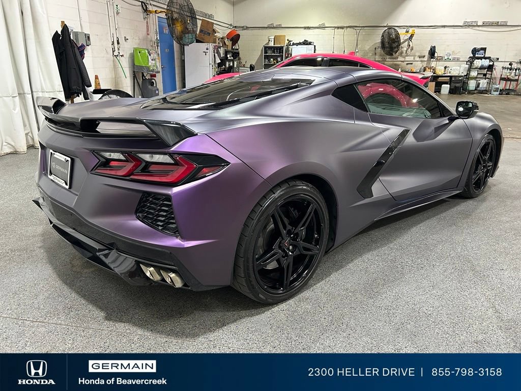 Used 2021 Chevrolet Corvette Stingray Coupe w/ Z51 Performance Package RWD image 8
