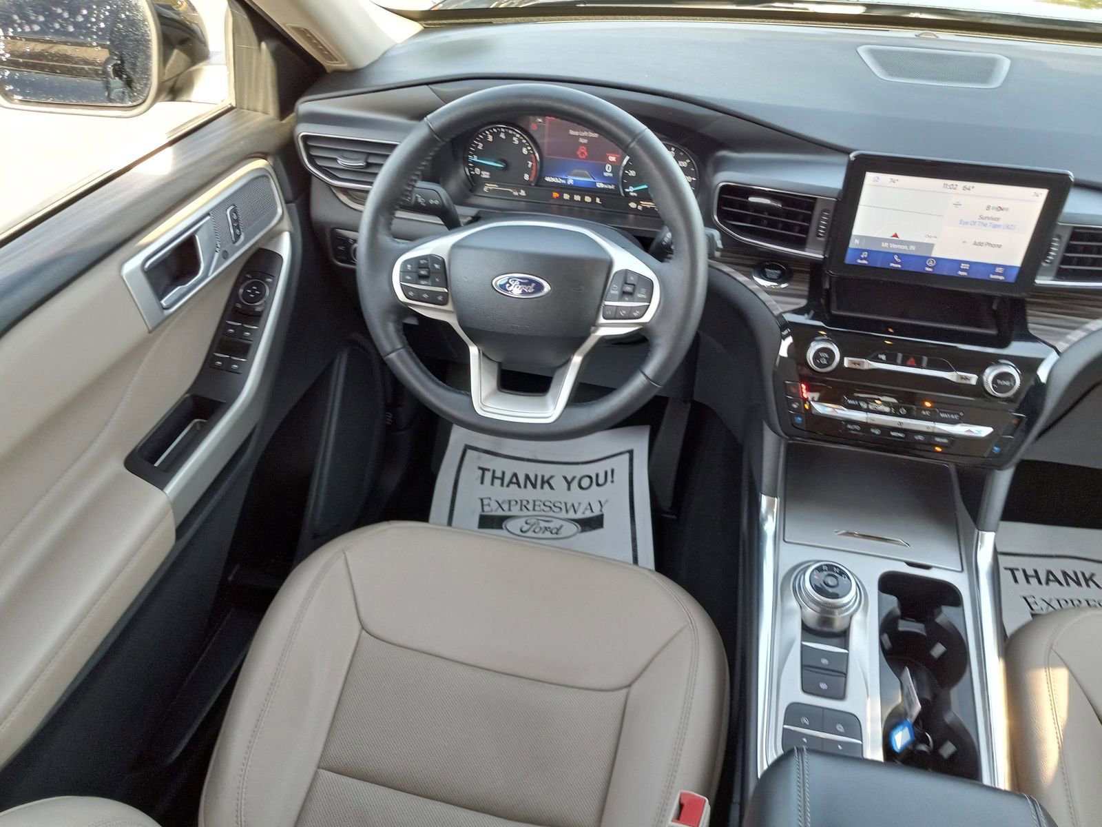 Used 2024 Ford Explorer Limited image 17