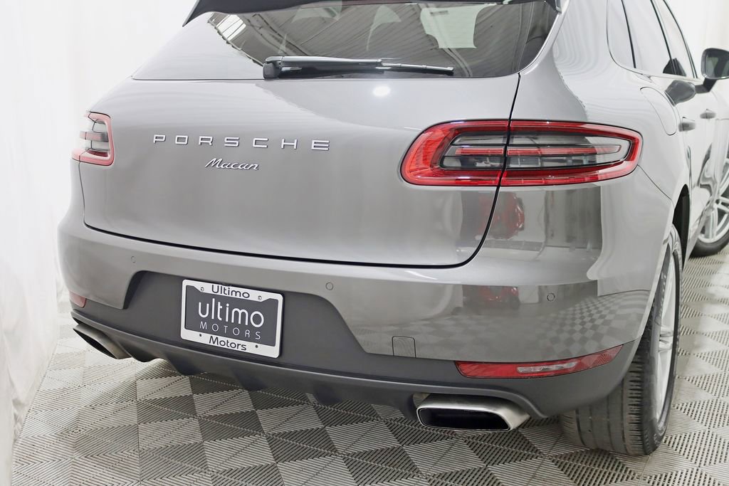 Used 2018 Porsche Macan image 12