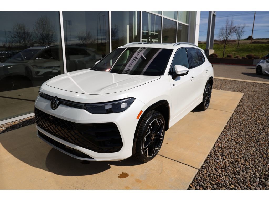 New 2026 Volkswagen Tiguan SEL R-Line