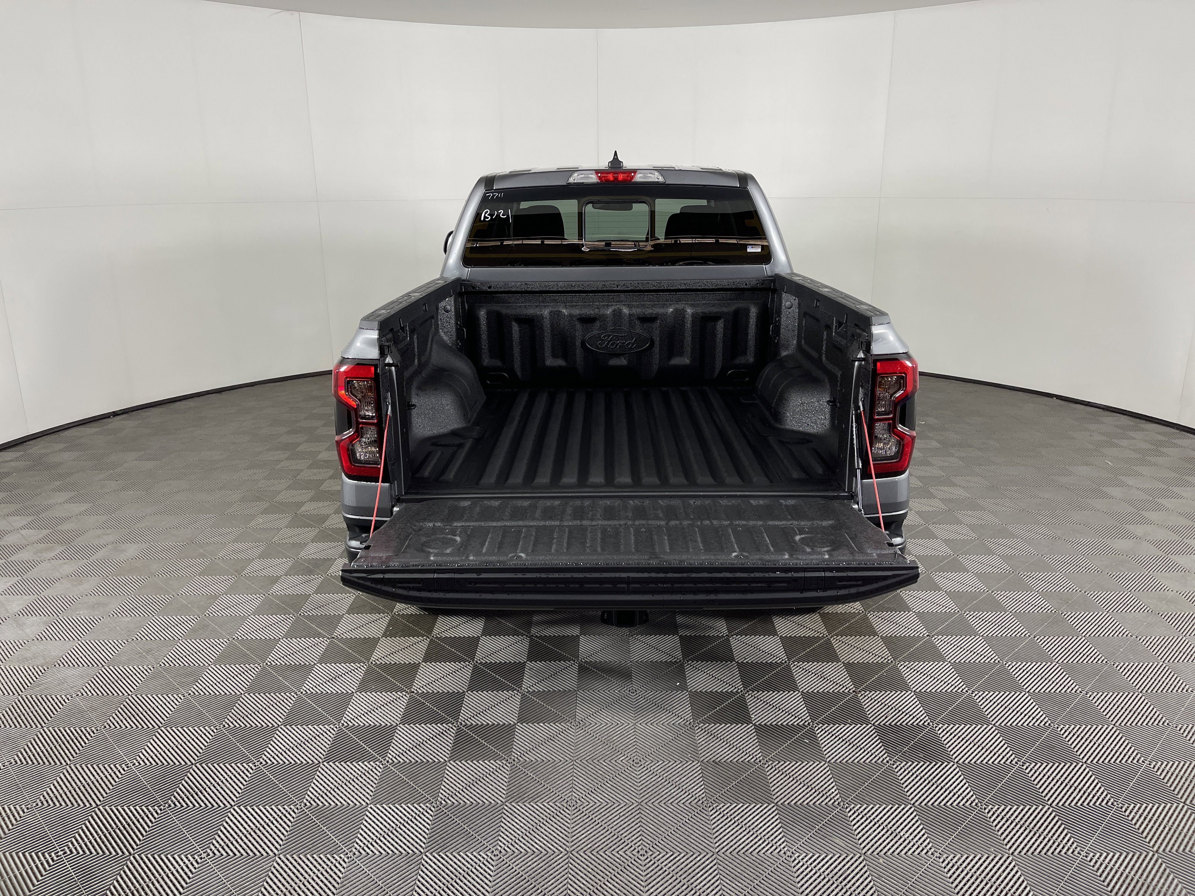 New 2025 Ford Ranger XLT image 8