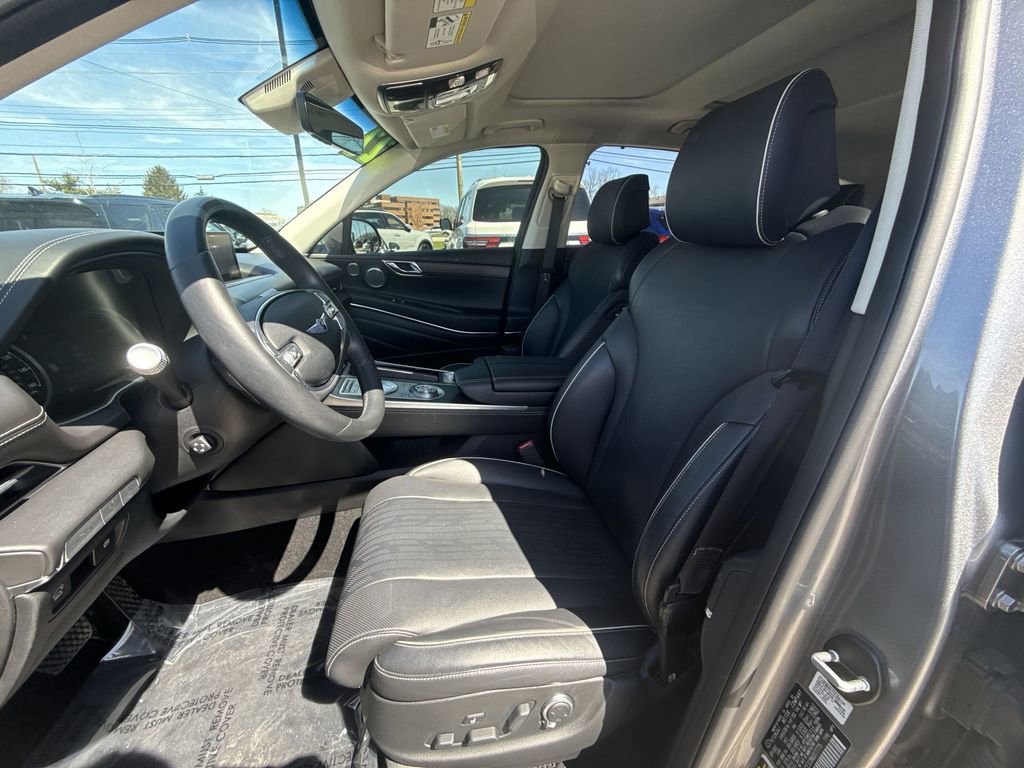 Used 2022 Genesis GV80 3.5T w/ Advanced Package 06 AWD/4WD image 11