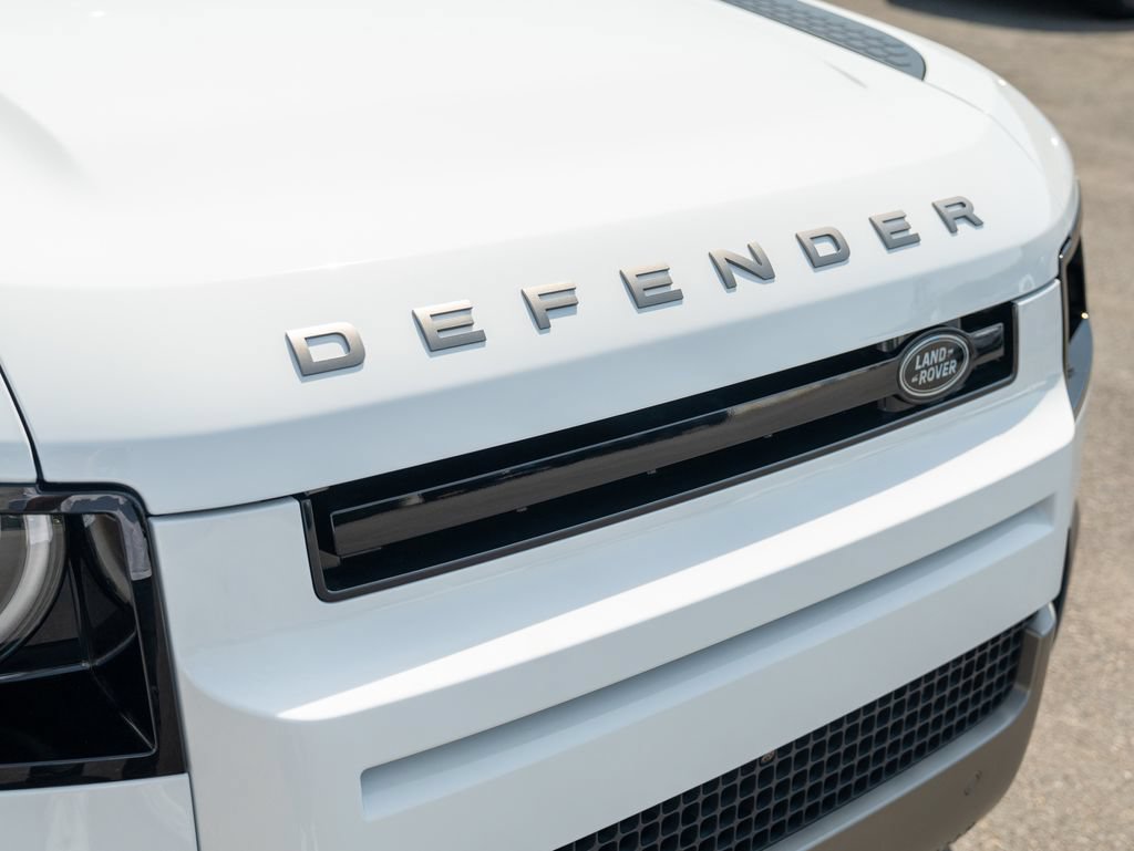 New 2026 Land Rover Defender 130 S AWD/4WD image 15