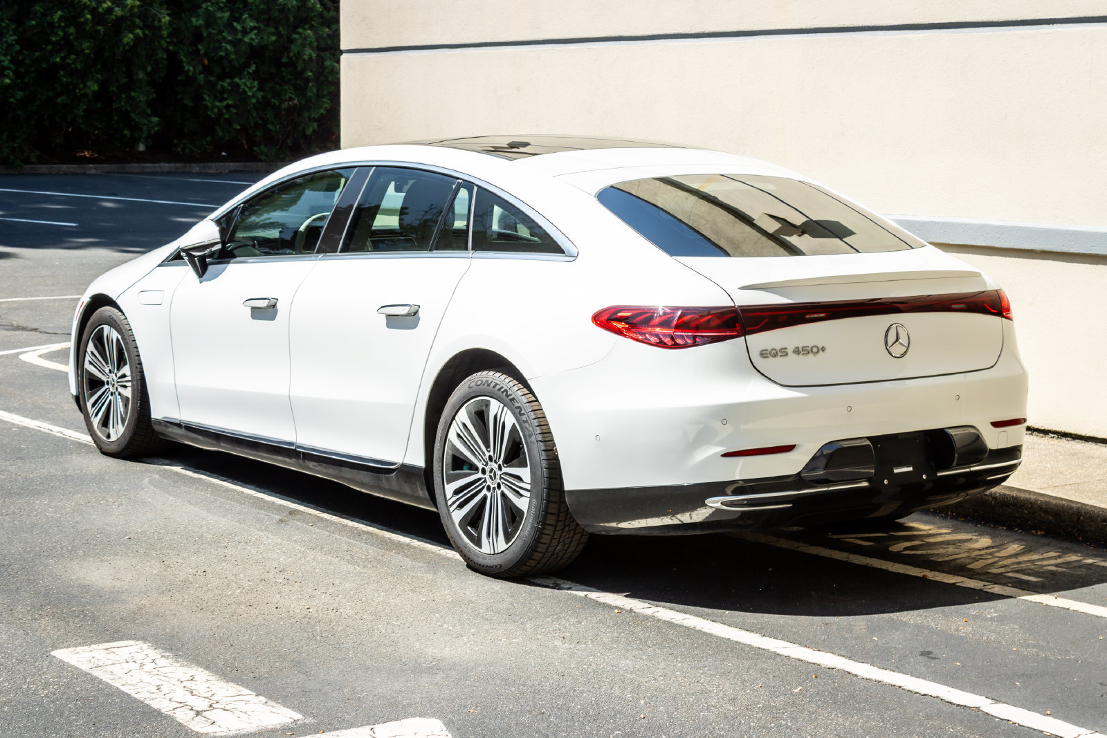 Used 2022 Mercedes-Benz EQS 450+ Sedan image 5