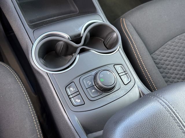 Used 2020 GMC Terrain SLE w/ Driver Convenience Package AWD/4WD image 21