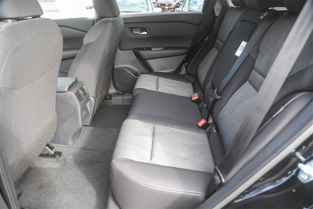 New 2026 Nissan Rogue SV image 19