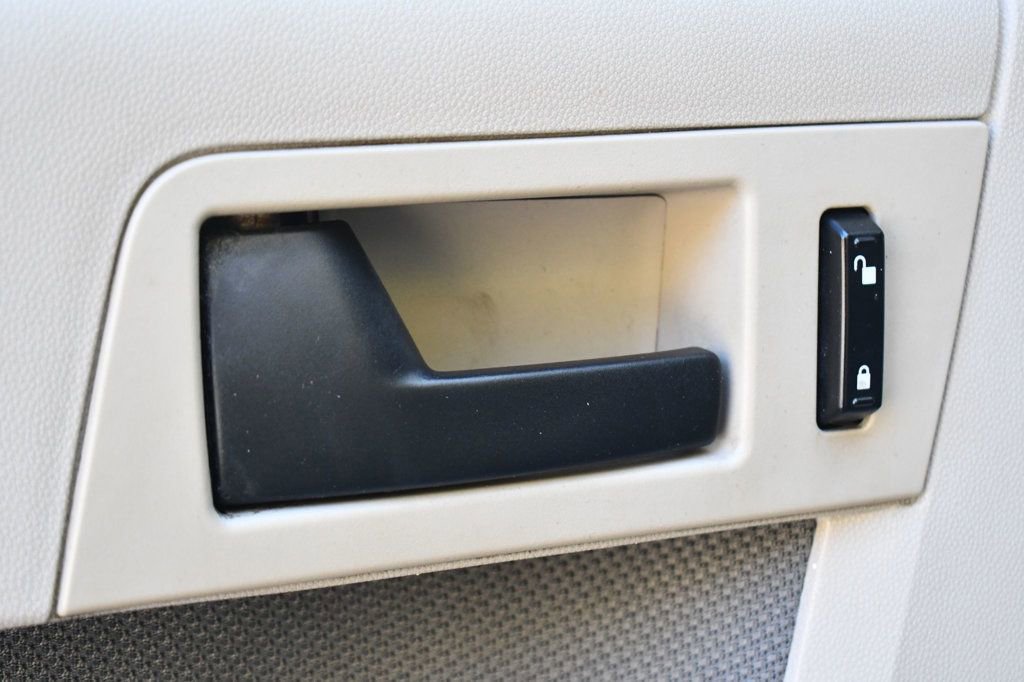 Used 2009 Ford Escape XLT image 14