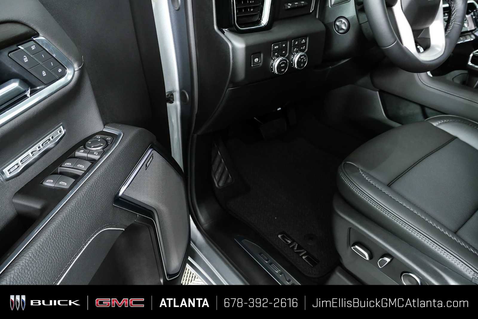 New 2026 GMC Sierra 1500 Denali AWD/4WD image 9
