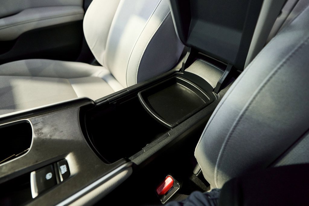 Used 2019 Honda Accord LX image 40