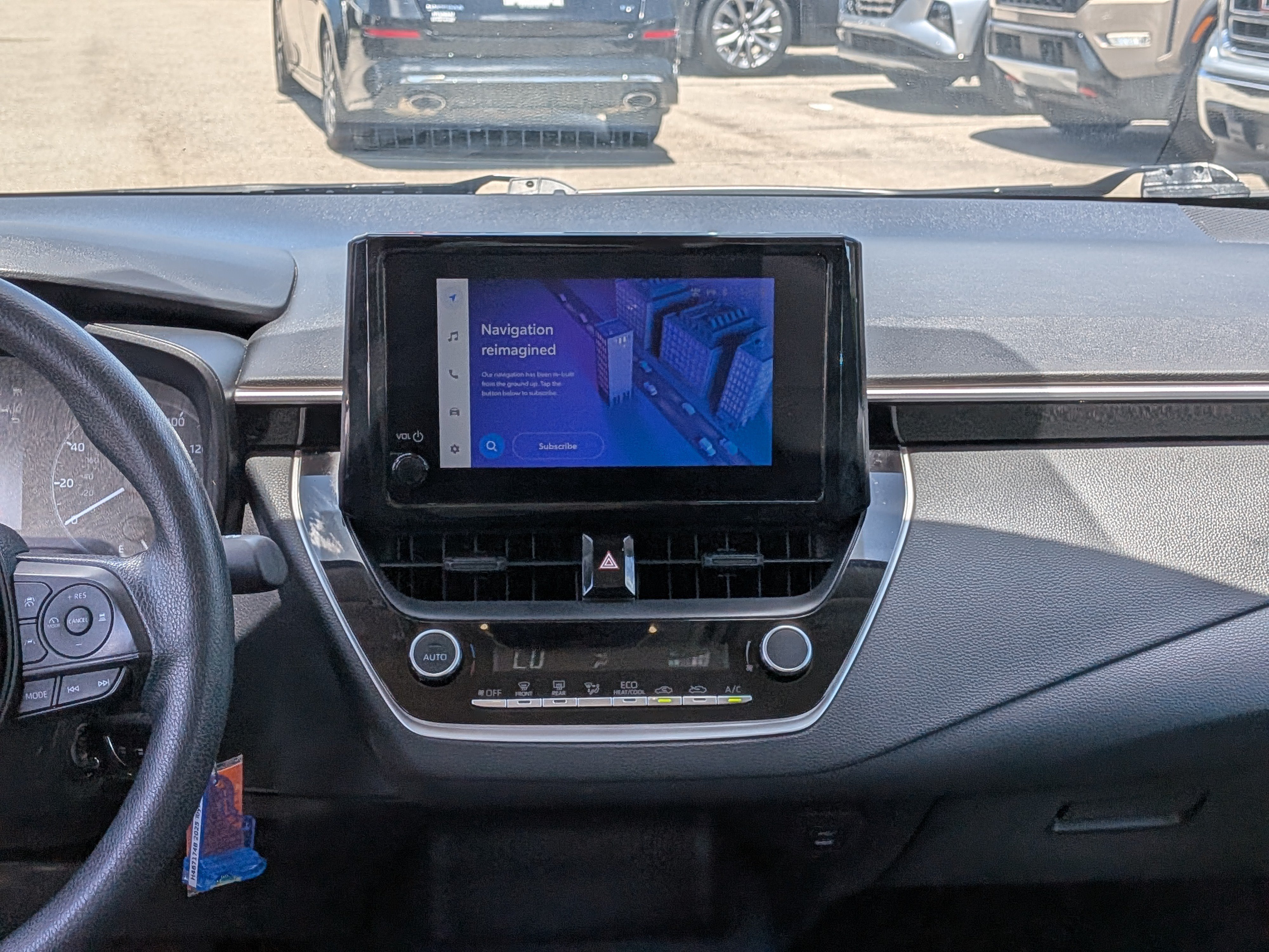 Used 2025 Toyota Corolla LE FWD image 18