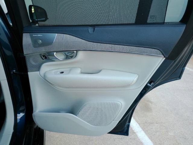 Used 2022 Volvo XC90 T8 Inscription AWD/4WD image 24