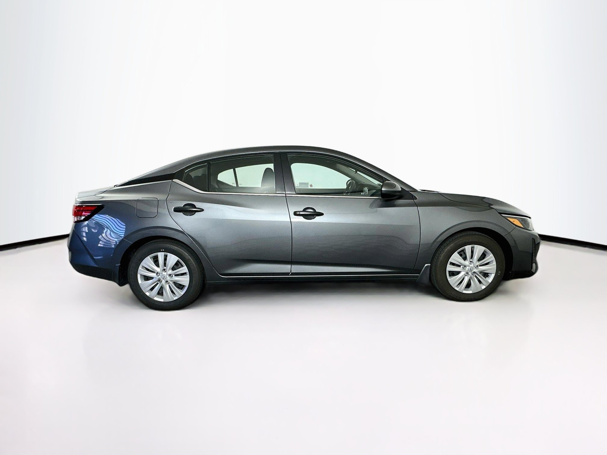 Used 2025 Nissan Sentra S FWD image 10