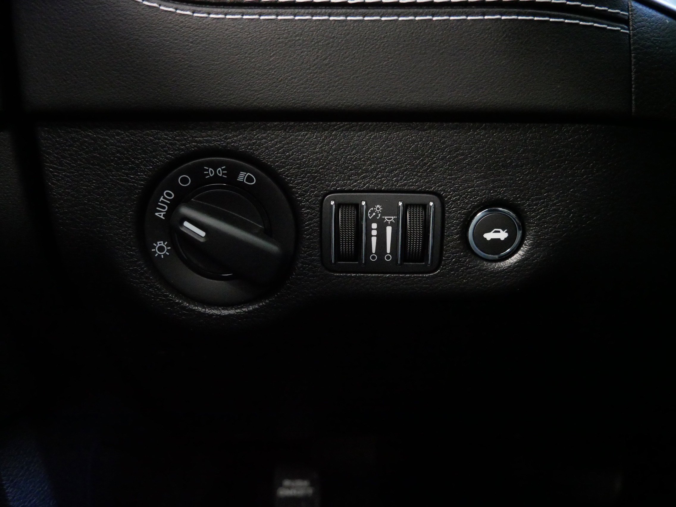 Used 2023 Dodge Charger SRT Hellcat w/ Harman/Kardon Audio Group image 26