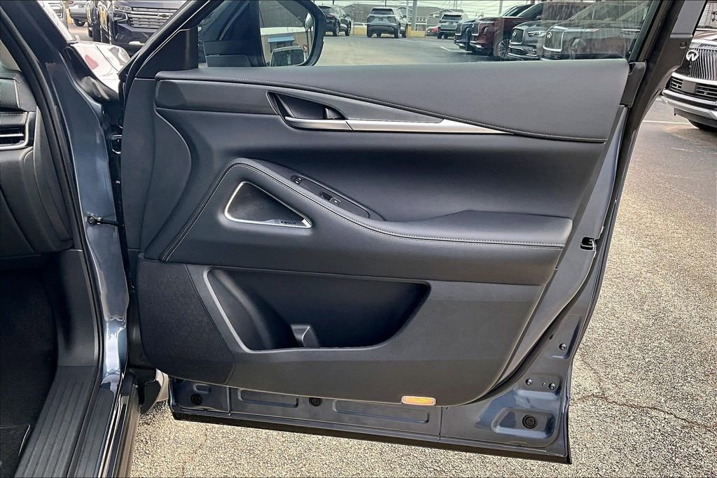New 2026 INFINITI QX60 Luxe FWD image 23