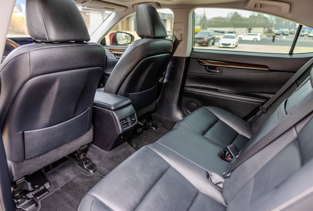 Used 2013 Lexus ES 350 w/ Premium Pkg image 31