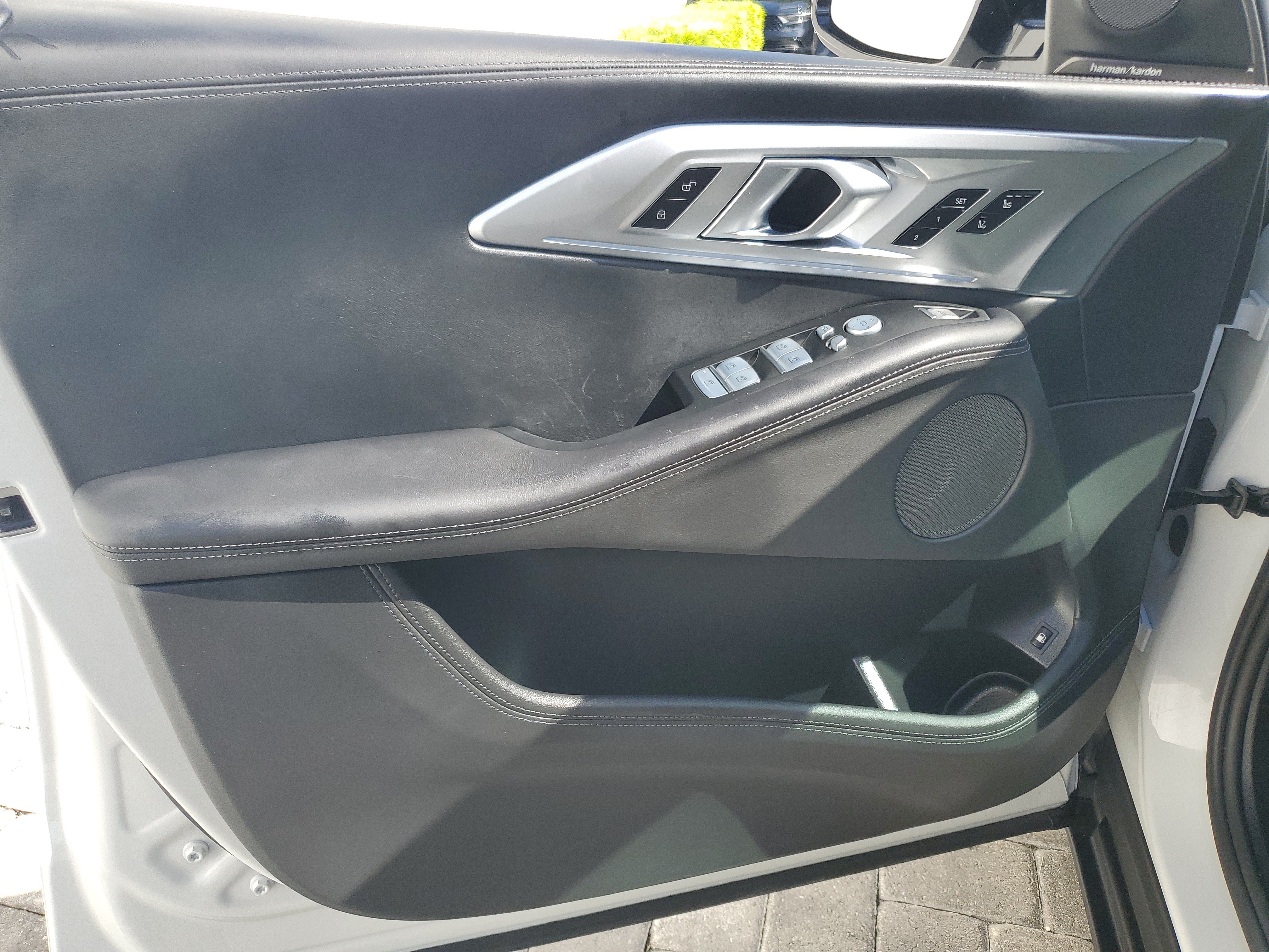 Used 2023 BMW XM AWD/4WD image 17