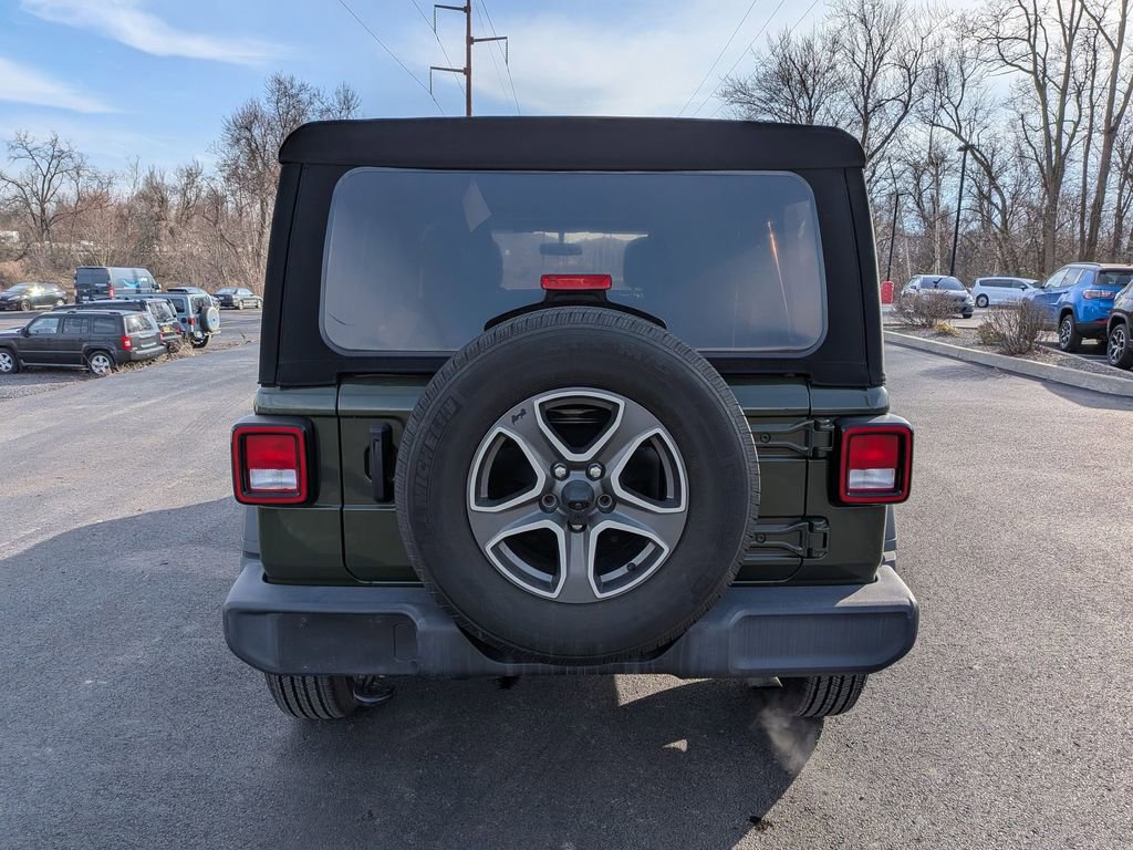 Used 2021 Jeep Wrangler Unlimited Sport image 4