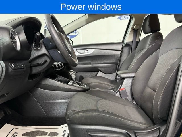 Used 2023 Kia Forte LXS FWD image 11