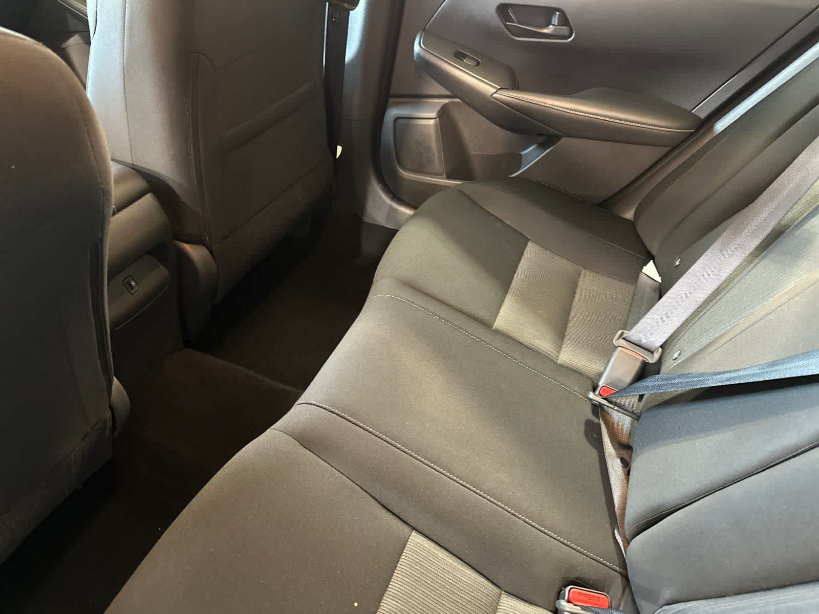 Used 2025 Nissan Sentra SV FWD image 5