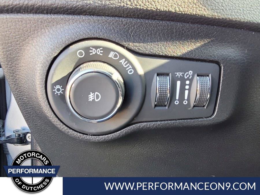 Used 2018 Jeep Compass Latitude w/ Popular Equipment Group AWD/4WD image 19