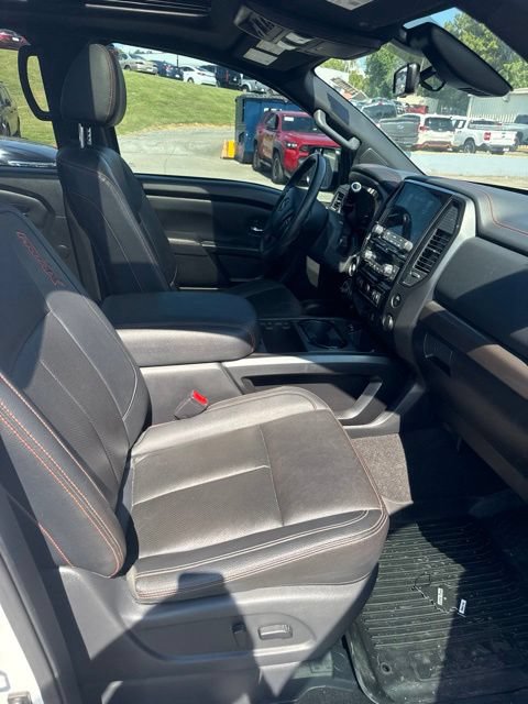 Used 2024 Nissan Titan PRO-4X w/ Pro-4x Convenience Package AWD/4WD image 35