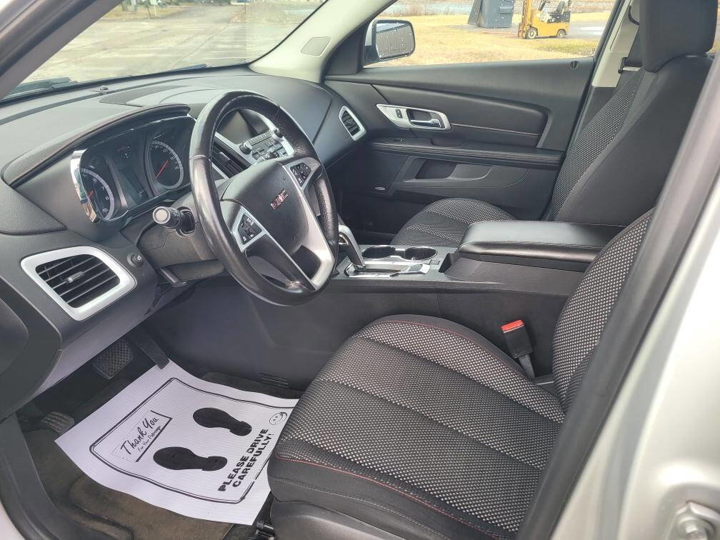 Used 2015 GMC Terrain SLE w/ Convenience Package image 9