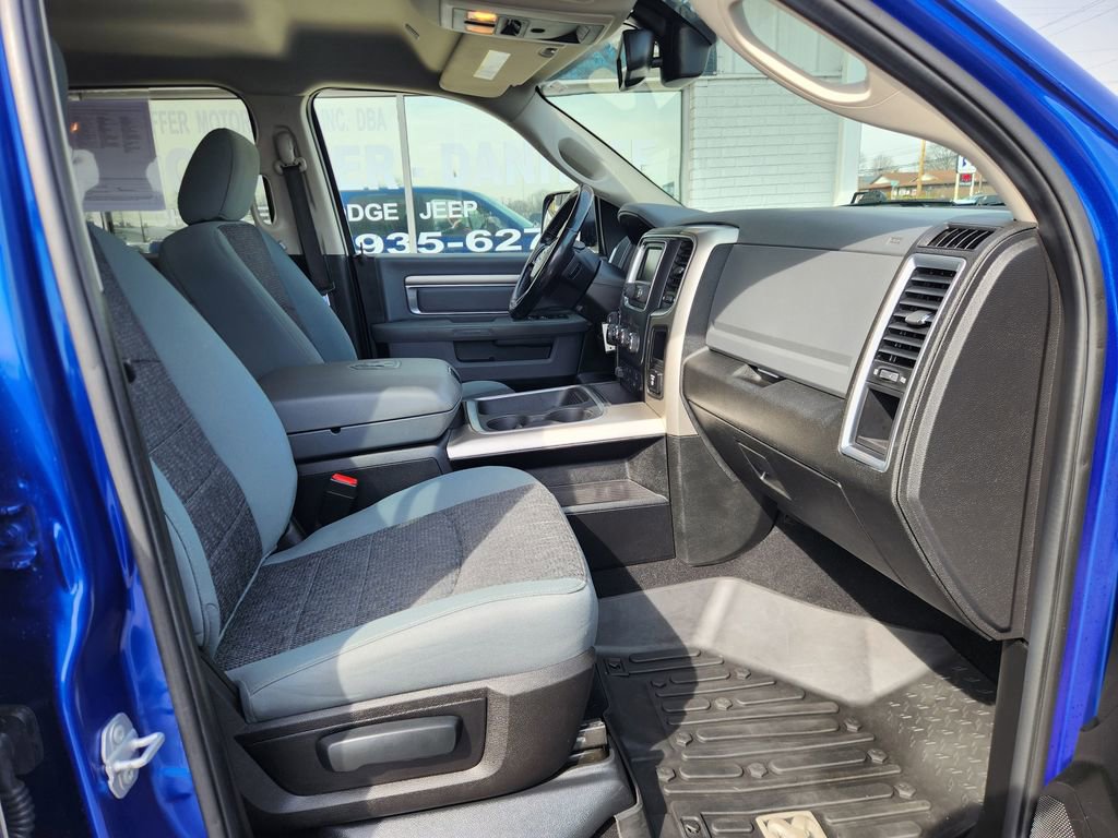 Used 2019 RAM 1500 Classic Warlock AWD/4WD image 10