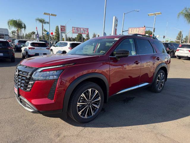 New 2026 Nissan Pathfinder Platinum w/ Cargo Package FWD image 3
