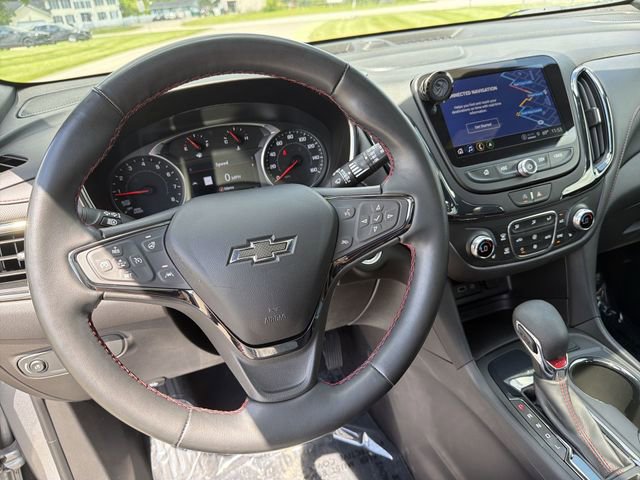 Certified 2023 Chevrolet Equinox RS w/ RS Leather Package FWD image 17