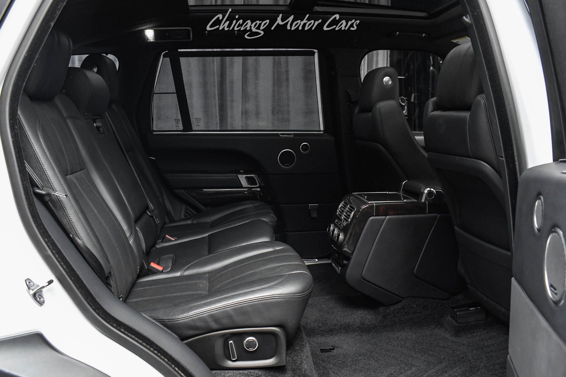 Used 2016 Land Rover Range Rover Long Wheelbase Supercharged image 32