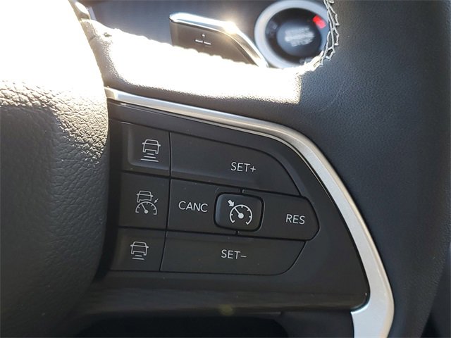 New 2025 Jeep Grand Cherokee L Altitude image 23